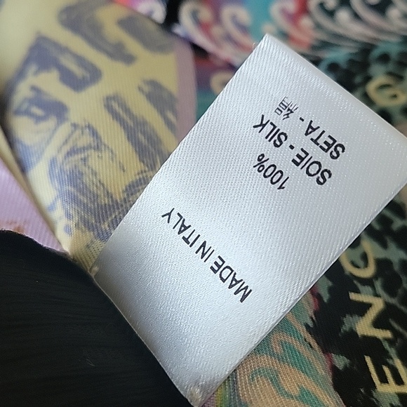 Givenchy Silk Twilly - Picture 8 of 9